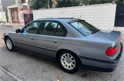 بي ام دبليو الفئة 7